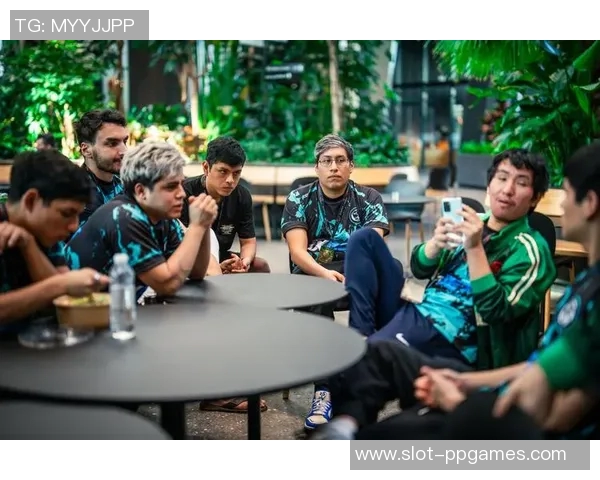 最新DOTA2战术分析TOP10团队V5领跑赛季表现揭秘 最新DOTA2战术分析TOP10团队V5领跑赛季表现揭秘